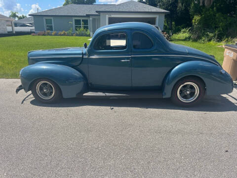 1940 Ford Deluxe