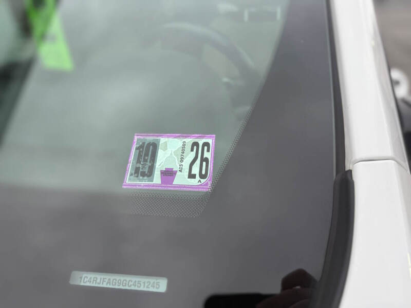 2016 Jeep Grand Cherokee Laredo