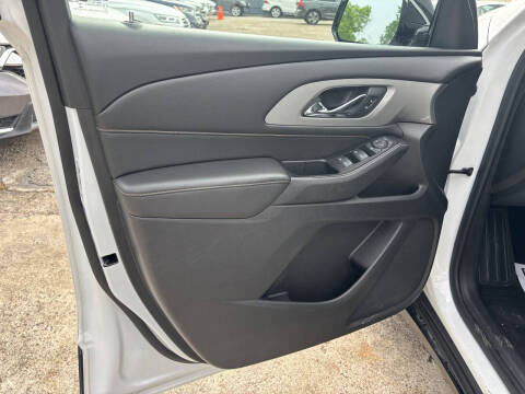 2018 Chevrolet Traverse LS