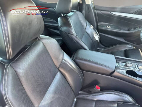 2017 Nissan Maxima