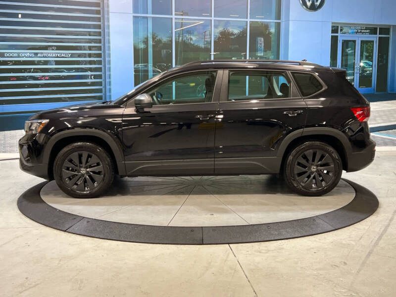 2022 Volkswagen Taos S 4Motion