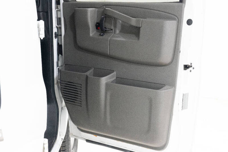 2016 Chevrolet Express 2500