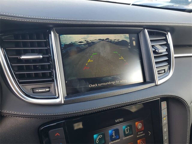 2025 Infiniti QX50 Luxe