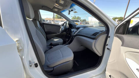 2014 Hyundai Accent GS