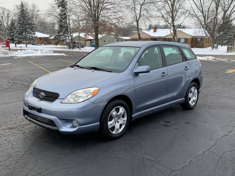 2006 Toyota Matrix for sale at Dittmar Auto Dealer LLC in Dayton OH