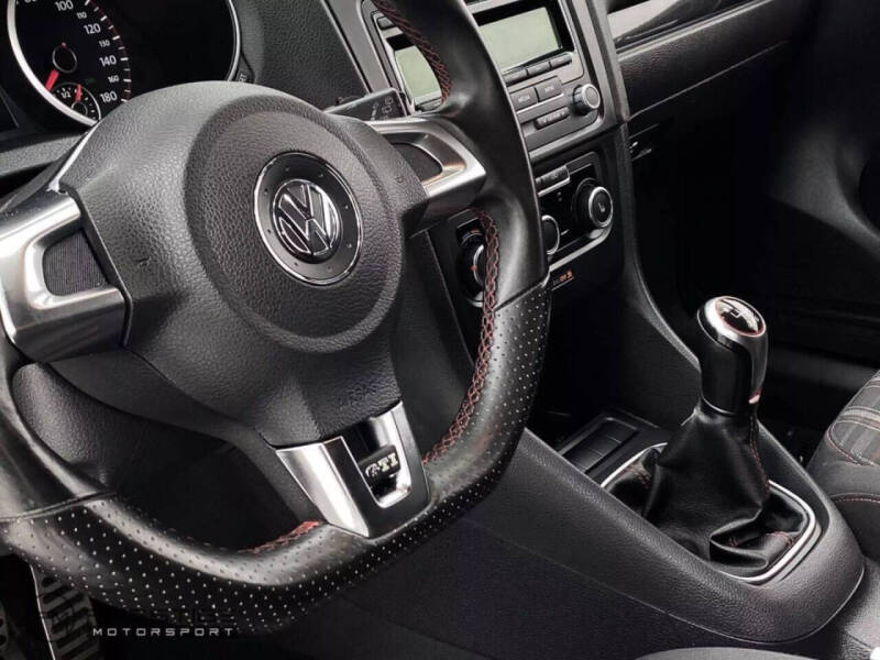 2012 Volkswagen GTI Base PZEV