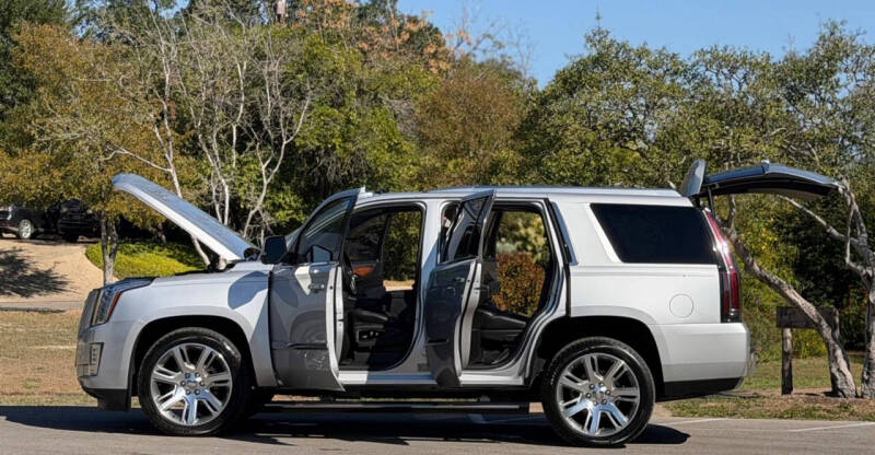 2016 Cadillac Escalade Premium Collection