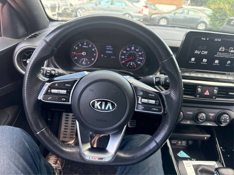 2020 Kia Forte GT Line