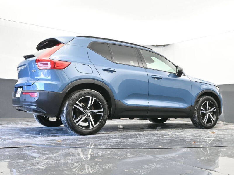 2024 Volvo XC40
