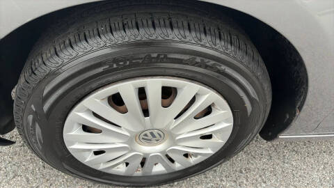 2010 Volkswagen Golf 2.5L PZEV