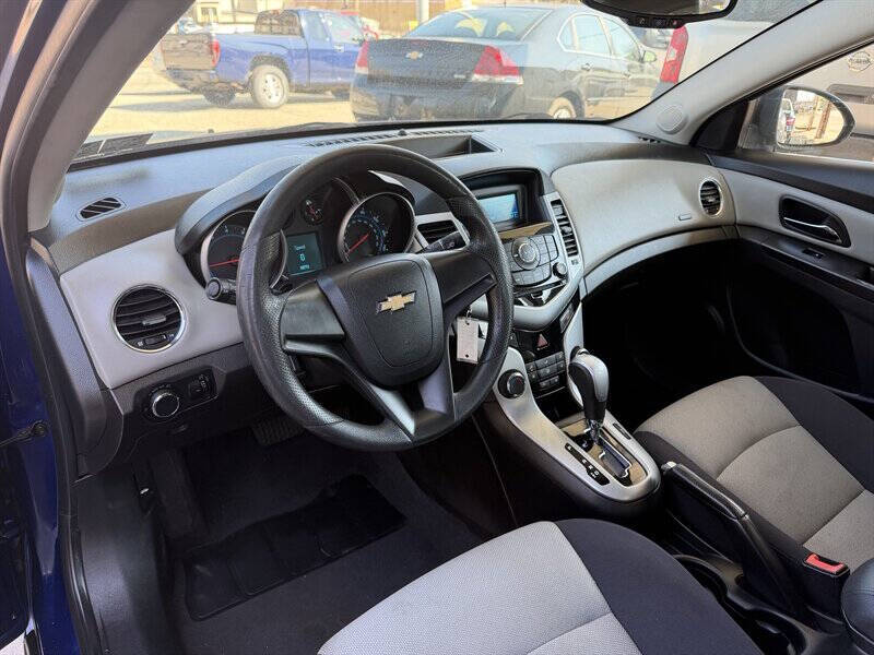 2012 Chevrolet Cruze LS