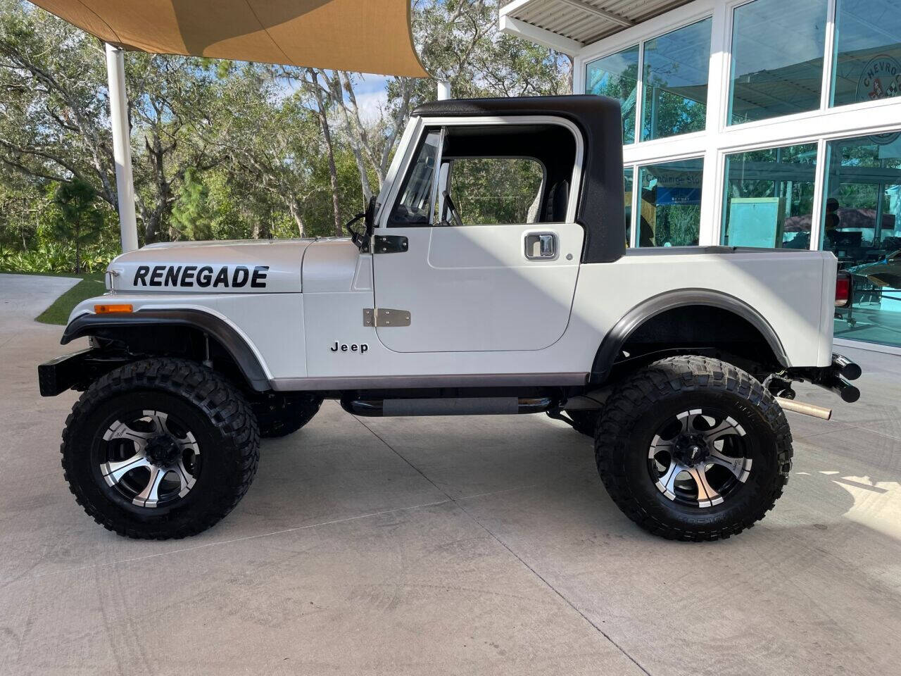 1986 Jeep CJ-7 3