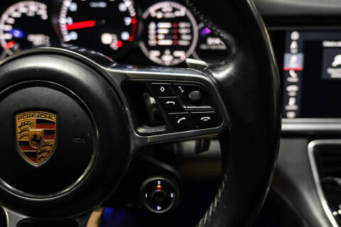 2018 Porsche Panamera 4S