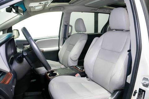 2016 Toyota Sienna