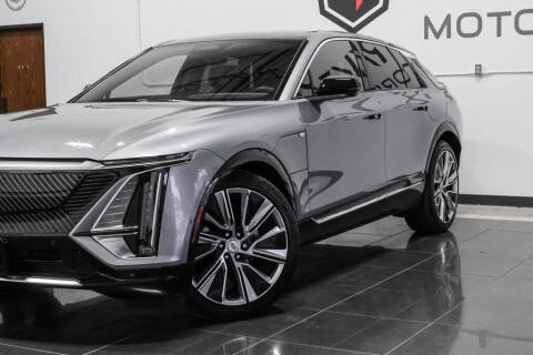 2024 Cadillac LYRIQ Luxury 3
