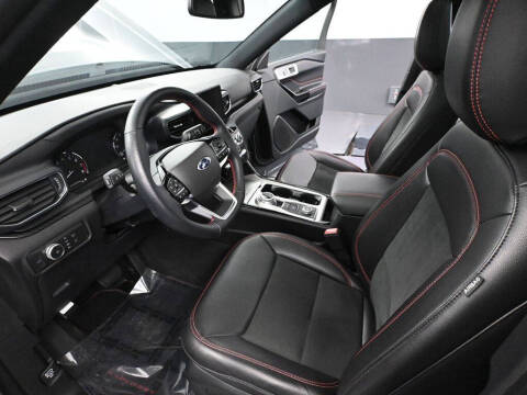 2022 Ford Explorer ST-Line