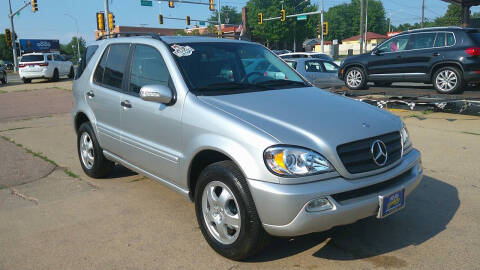 2002 Mercedes-Benz M-Class ML 320