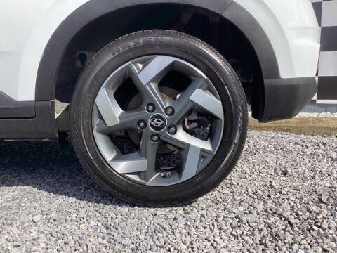 2022 Hyundai Venue SEL