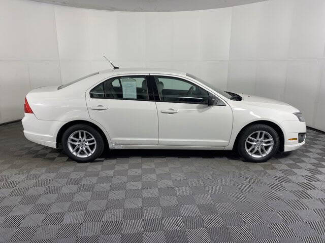 2012 Ford Fusion S