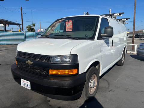 2021 Chevrolet Express 2500