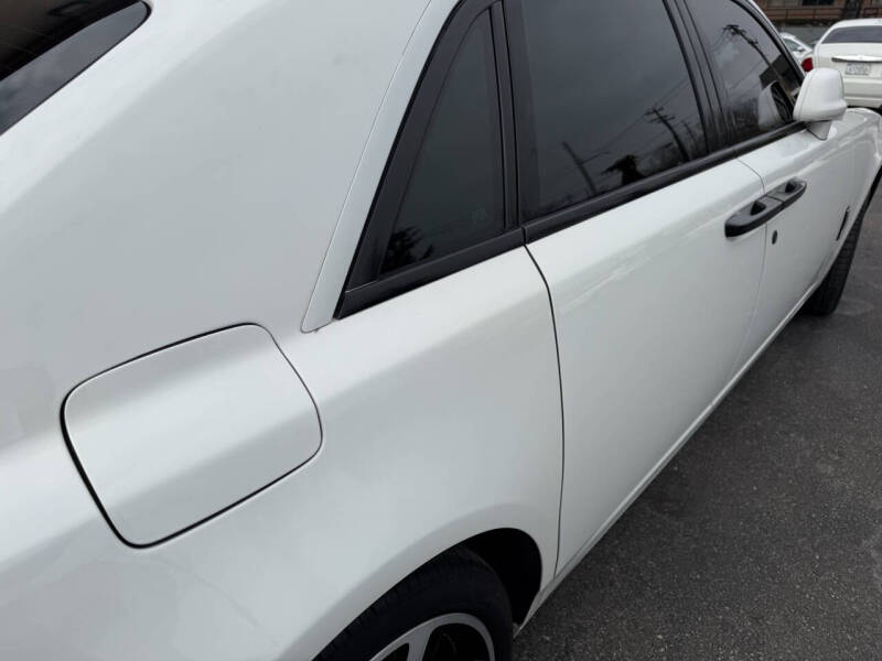 2012 Rolls-Royce Ghost