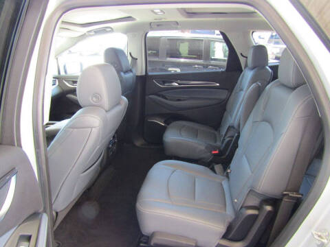 2021 Buick Enclave Essence