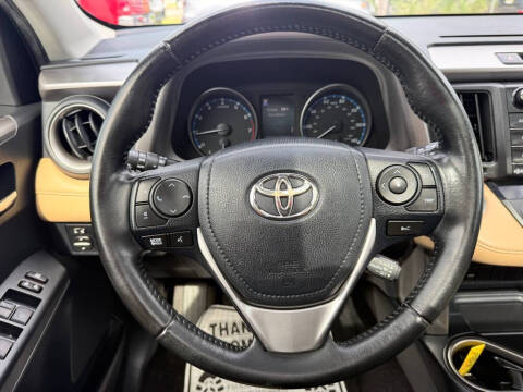 2018 Toyota RAV4 Adventure