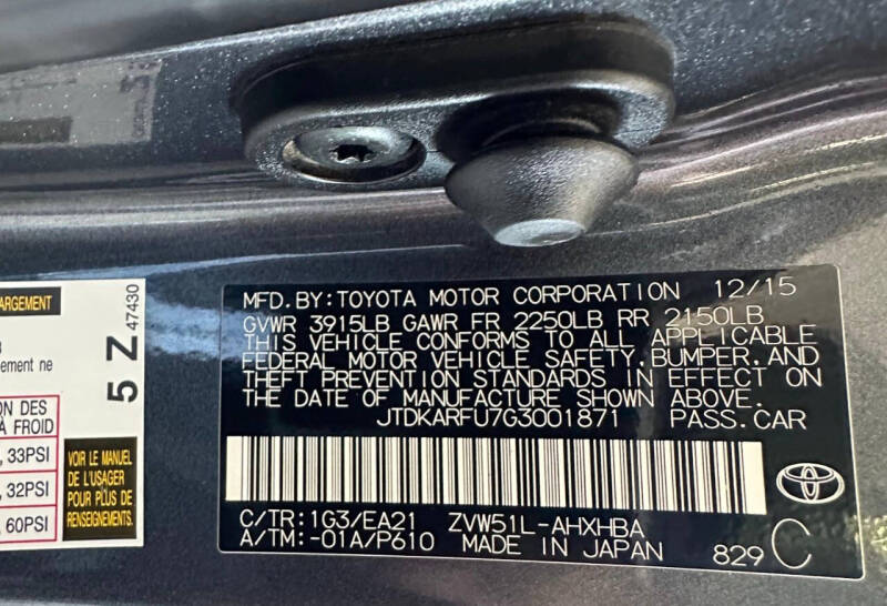 2016 Toyota Prius Three Touring