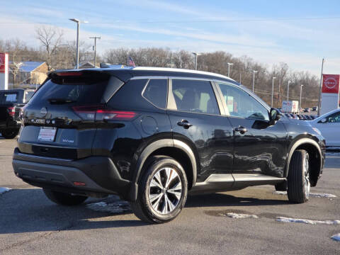 2022 Nissan Rogue SV