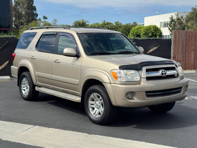 2005 Toyota Sequoia SR5