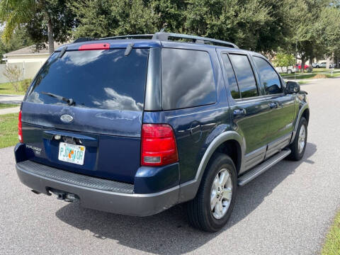 2004 Ford Explorer XLT