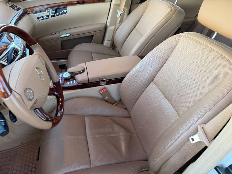 2008 Mercedes-Benz S-Class S 550 4MATIC