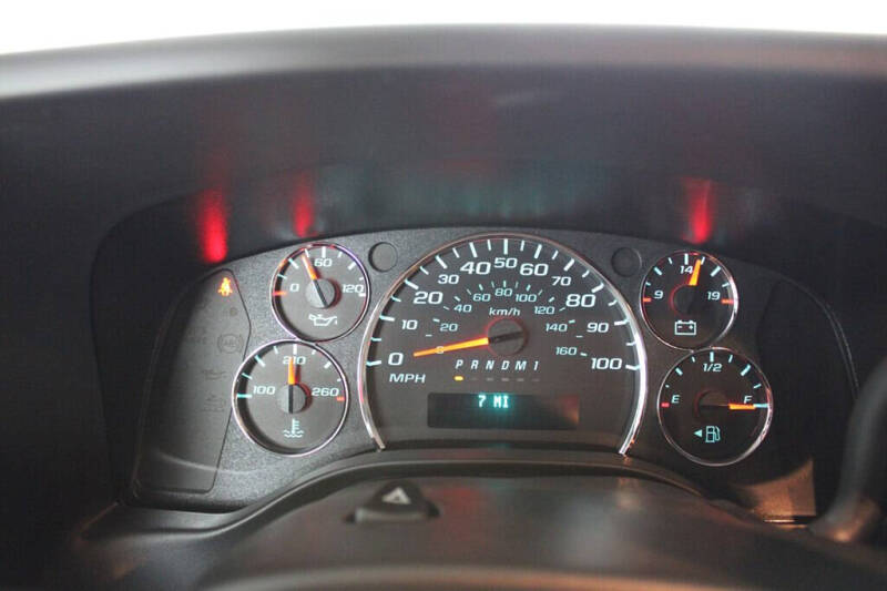 2025 Chevrolet Express 2500