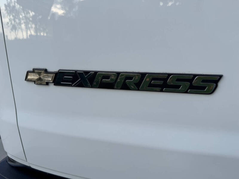 2019 Chevrolet Express 3500