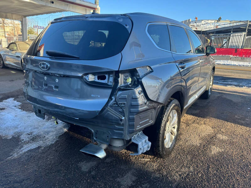 2019 Hyundai Santa Fe SE 2.4L
