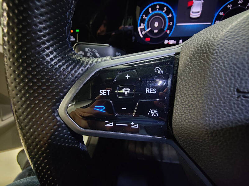 2022 Volkswagen Golf R 4Motion