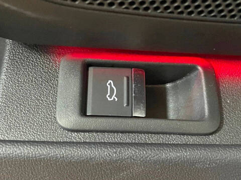 2024 Audi e-tron GT quattro Premium Plus