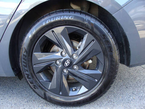 2023 Hyundai Elantra