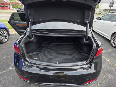 2017 Kia Cadenza Premium