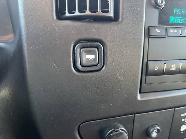 2023 Chevrolet Express 2500