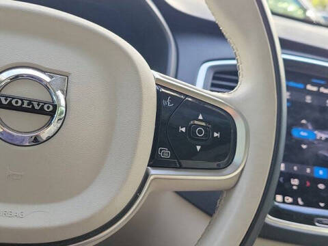 2024 Volvo XC90 B5 Core Bright Theme