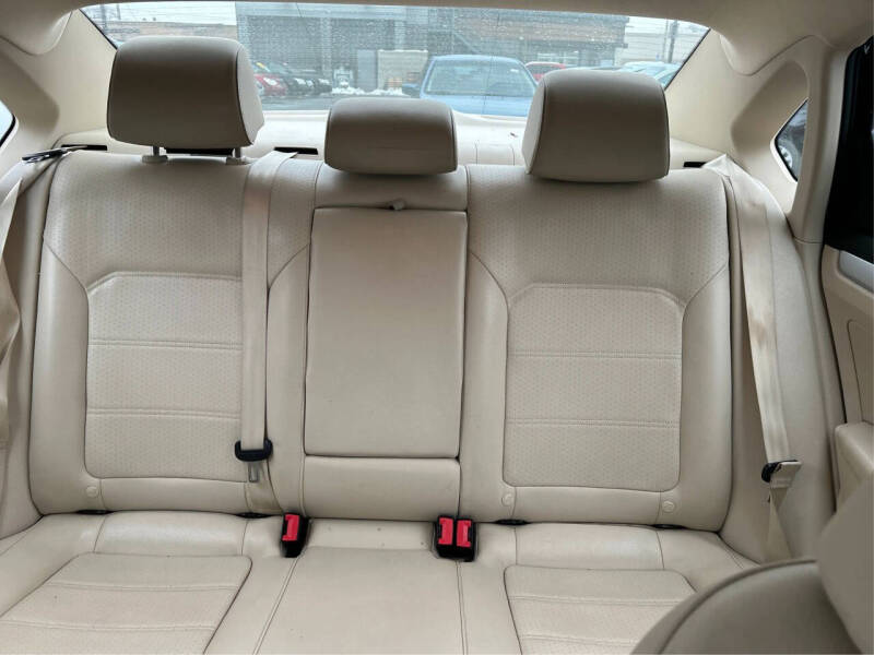 2013 Volkswagen Passat