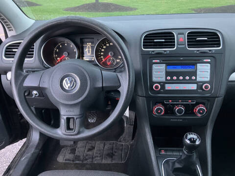 2010 Volkswagen Golf 2.5L PZEV