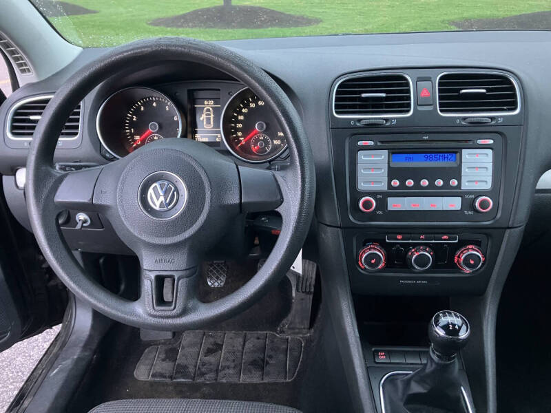 2010 Volkswagen Golf 2.5L PZEV