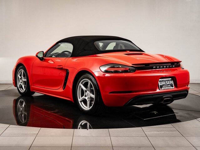 2021 Porsche 718 Boxster