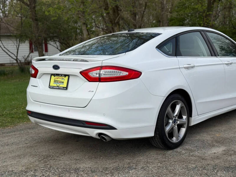 2015 Ford Fusion SE