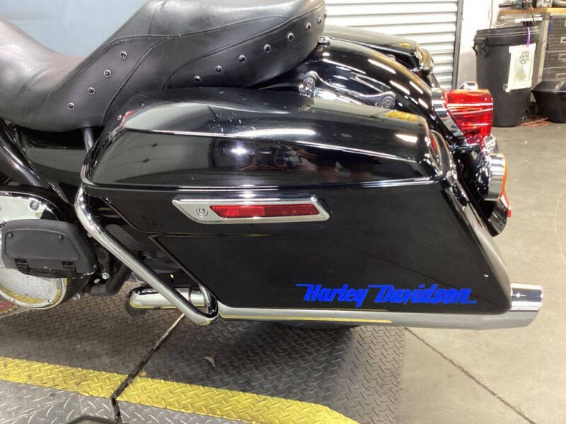 2021 Harley-Davidson Road King