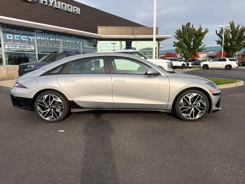 2025 Hyundai IONIQ 6 SEL