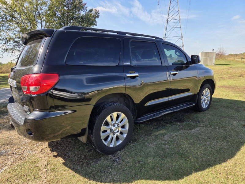 2014 Toyota Sequoia Platinum