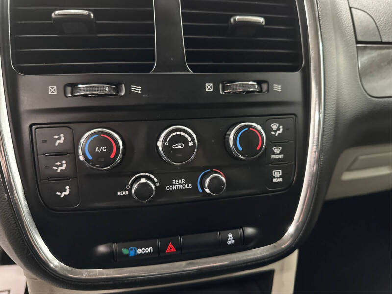 2019 Dodge Grand Caravan SE